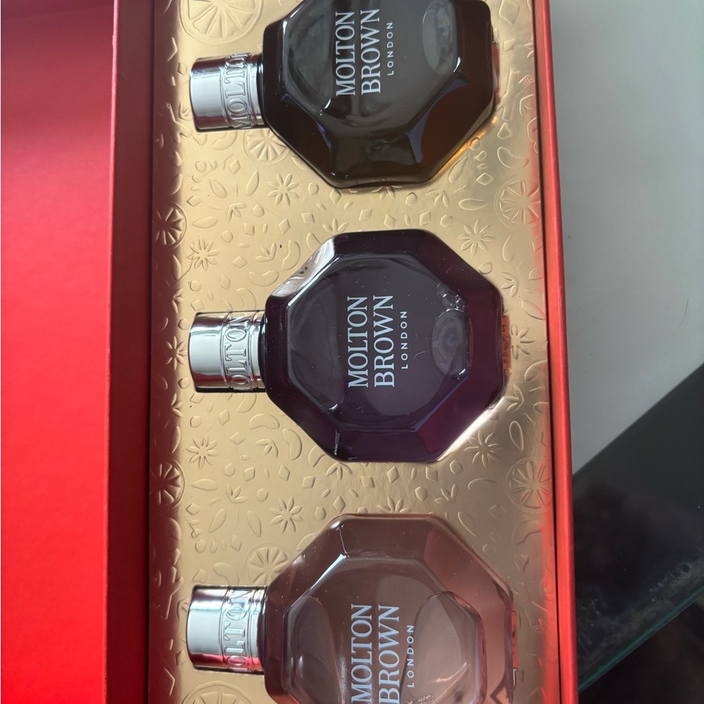 Molton Brown Festive Bauble Collection - Red